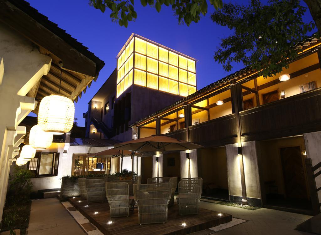 Floral Hotel - Yuexiang Inn Wuzhen Цзясін Екстер'єр фото