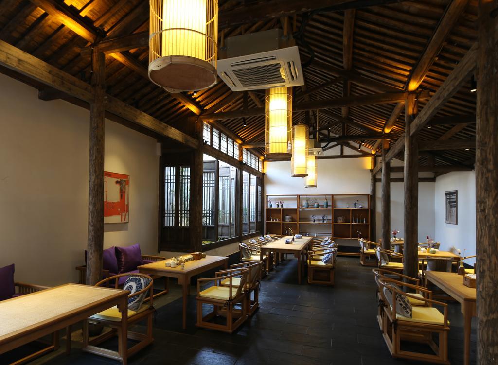 Floral Hotel - Yuexiang Inn Wuzhen Цзясін Екстер'єр фото
