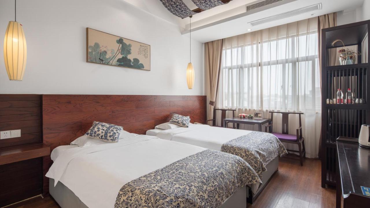 Floral Hotel - Yuexiang Inn Wuzhen Цзясін Екстер'єр фото