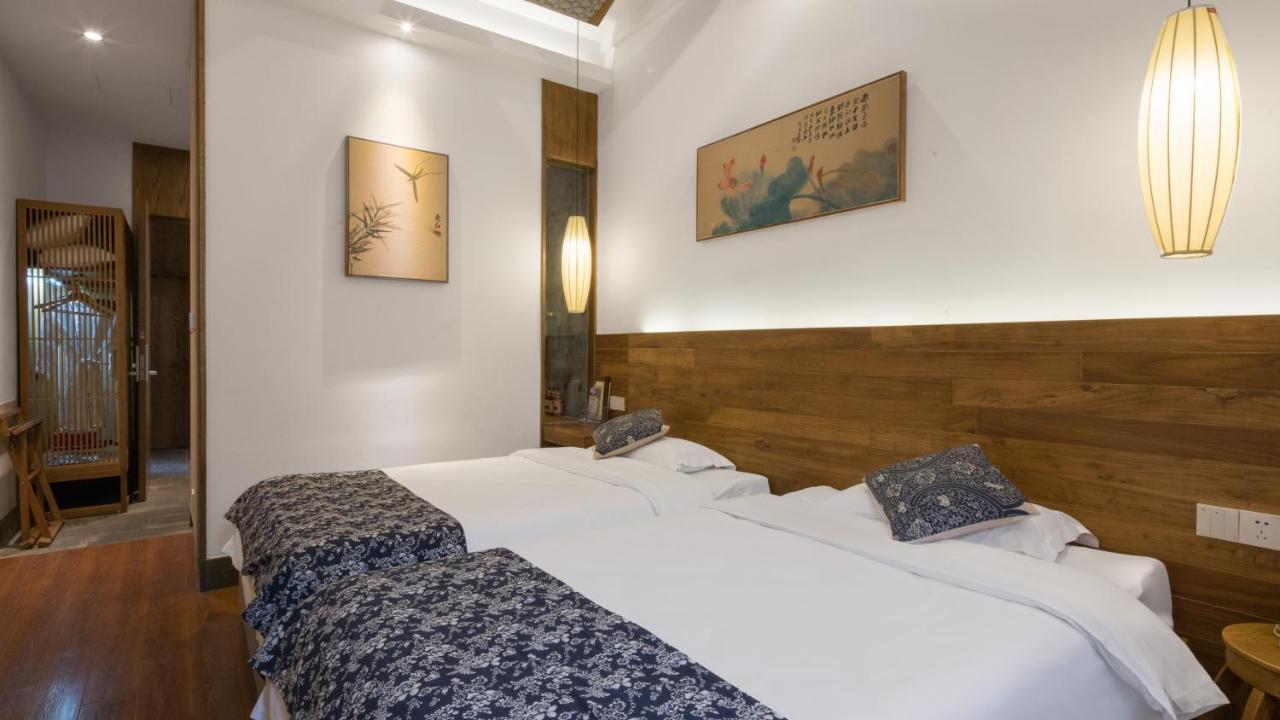 Floral Hotel - Yuexiang Inn Wuzhen Цзясін Екстер'єр фото
