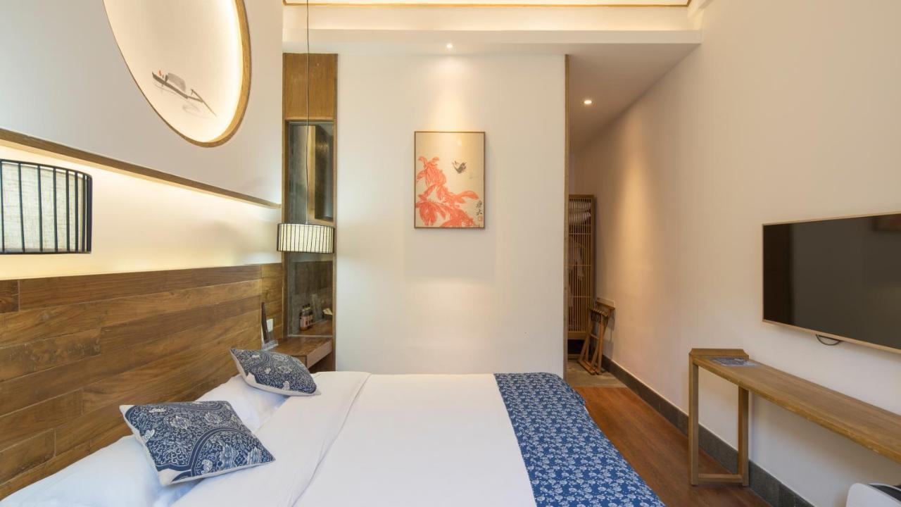 Floral Hotel - Yuexiang Inn Wuzhen Цзясін Екстер'єр фото