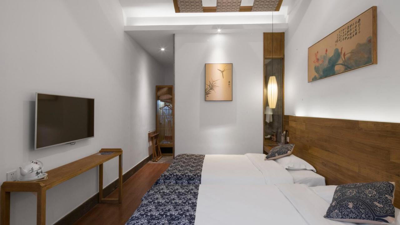 Floral Hotel - Yuexiang Inn Wuzhen Цзясін Екстер'єр фото